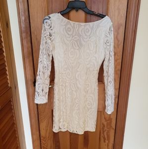 Womens size M short lace dress